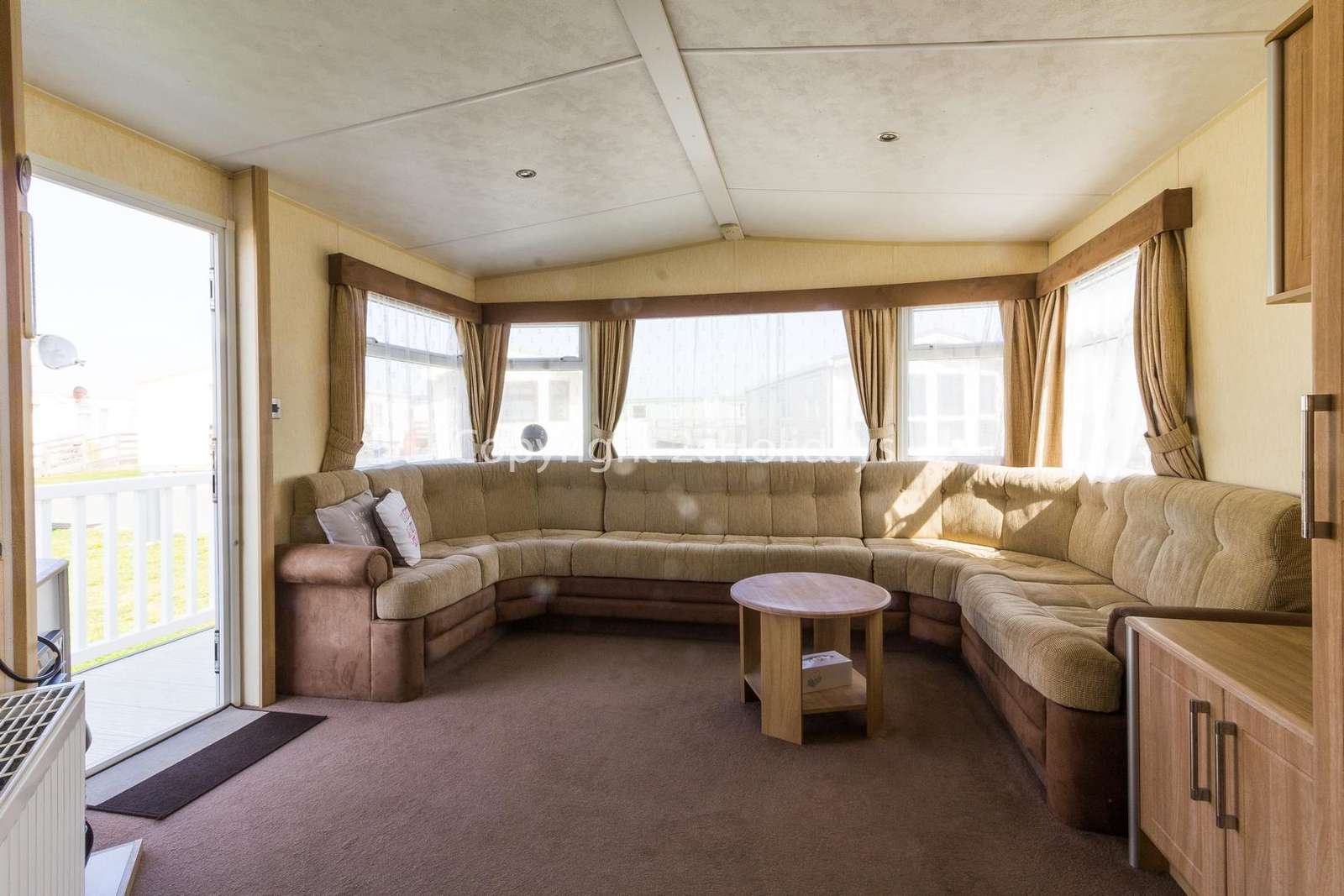 Spacious living area, great for families!