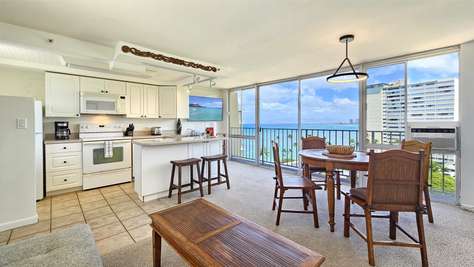 Diamond Head 1203 Ocean 1 Bed / Full Kitchen