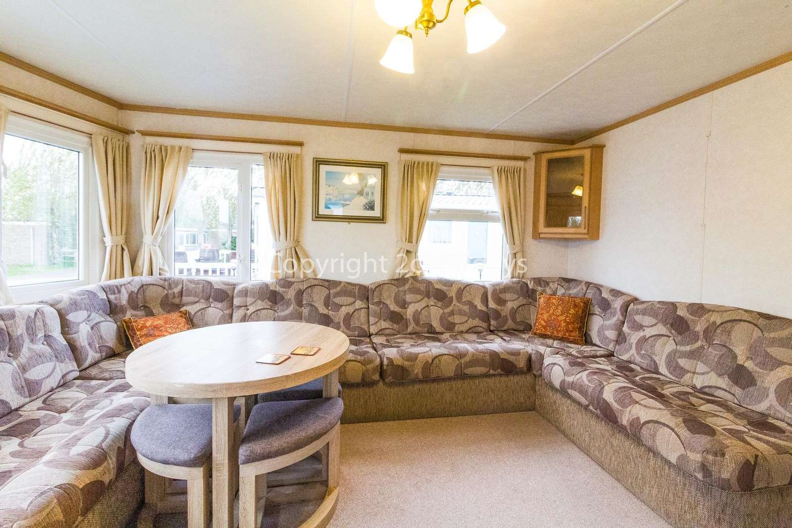 A homely and spacious living/dining area, great for families