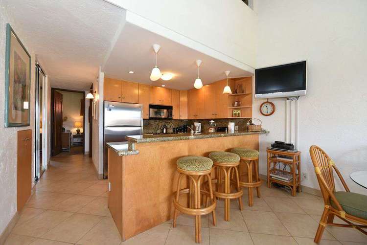 Papakea Oceanfront Resort E403 Family Condo! Preview 5