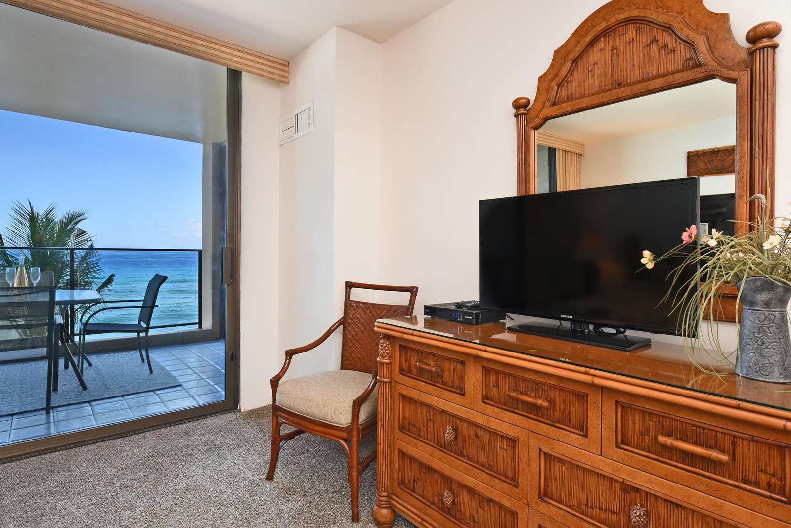 Bedroom w/Lanai View