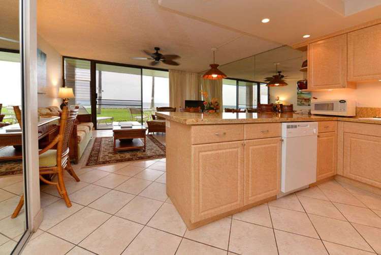 Papakea Oceanfront Resort L103 – steps to BEACH!! Preview 1
