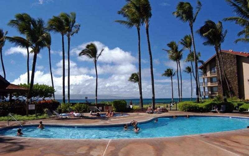 pool at Papakea