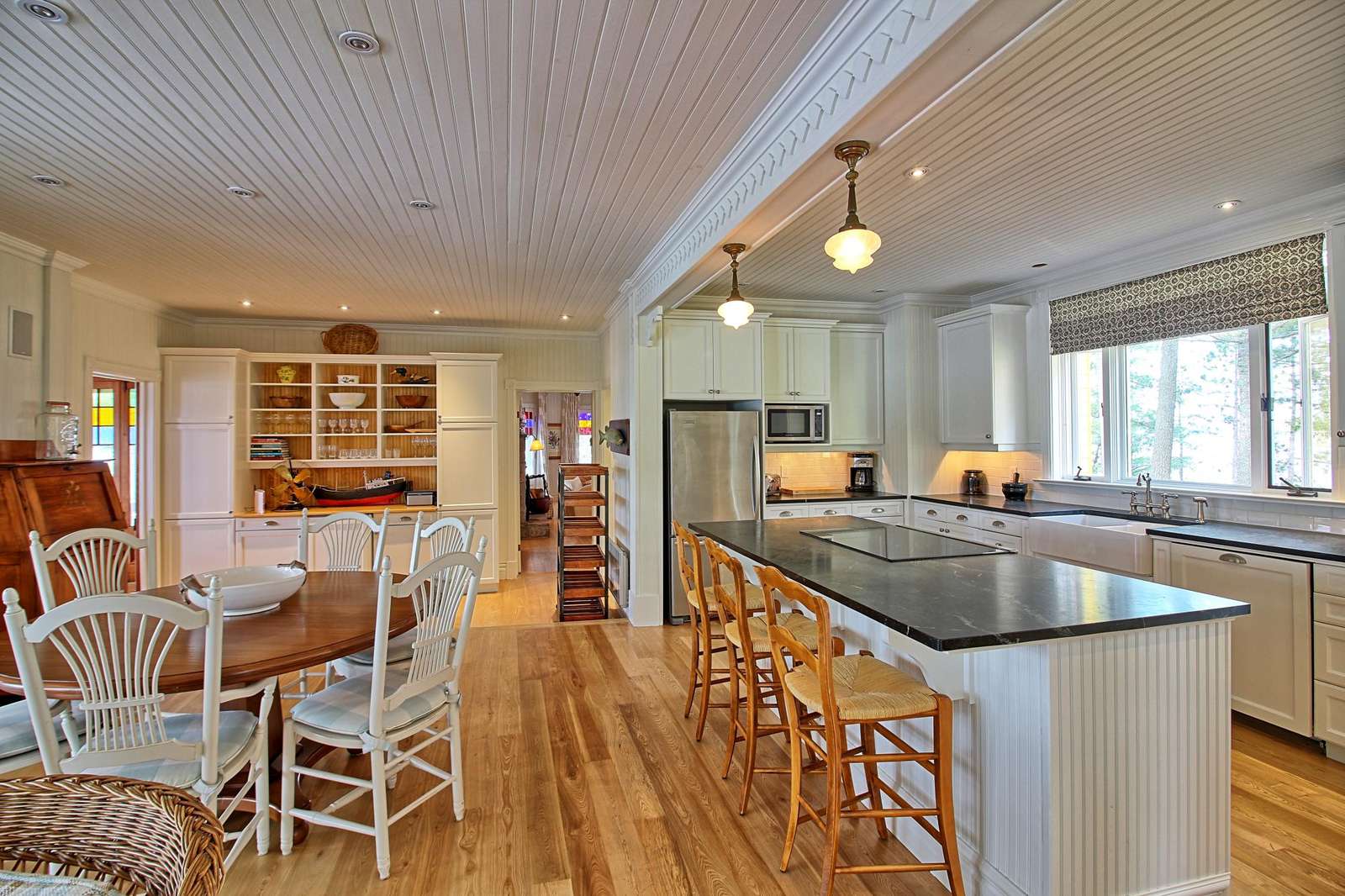 Breakfast Nook