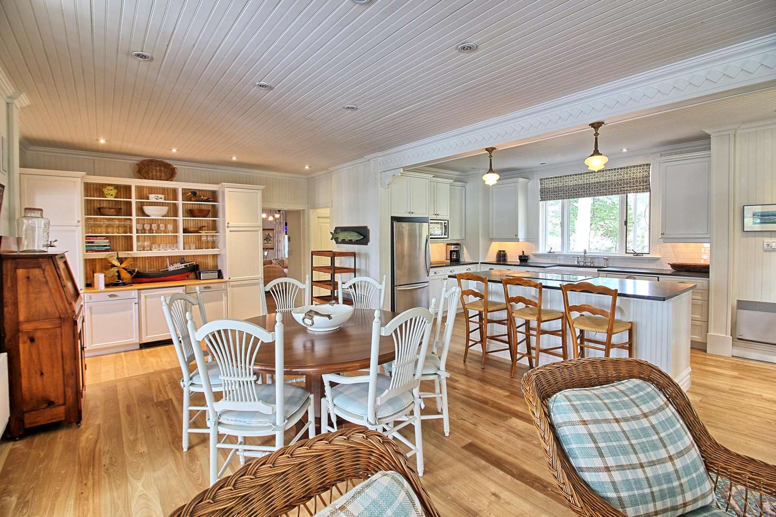 Breakfast Nook