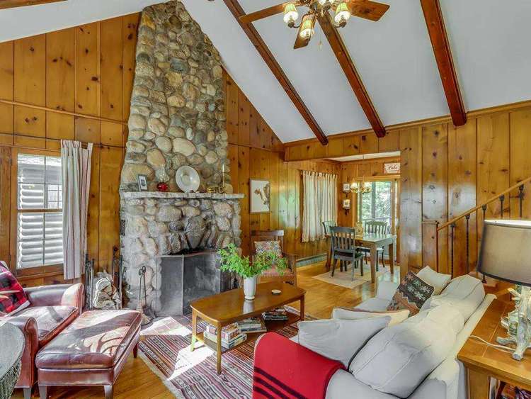 Michiana Cottage Perfect for Four Preview 0