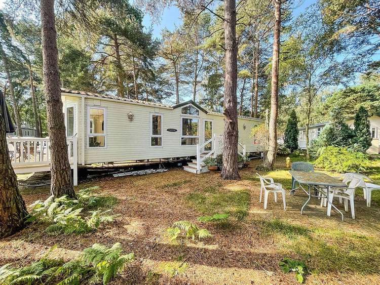 11269MC⛱️ – Mandarin Court area, 3 bed, 8 berth caravan with decking. Opal rated. Preview 0