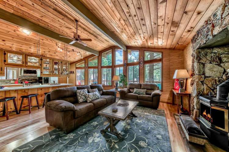Normuk Mountaintop 2BR, 2BA -Pets OK Preview 0