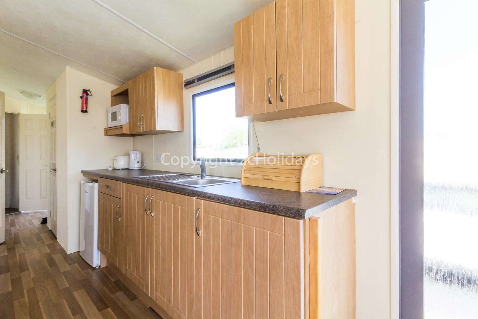 Great size kitchen!