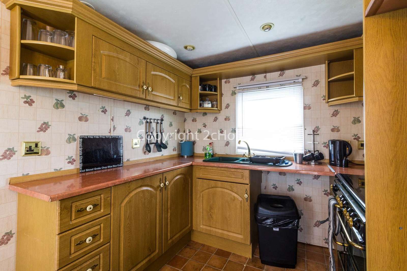 Fully equipped kitchen, perfect for self-catering holidays!