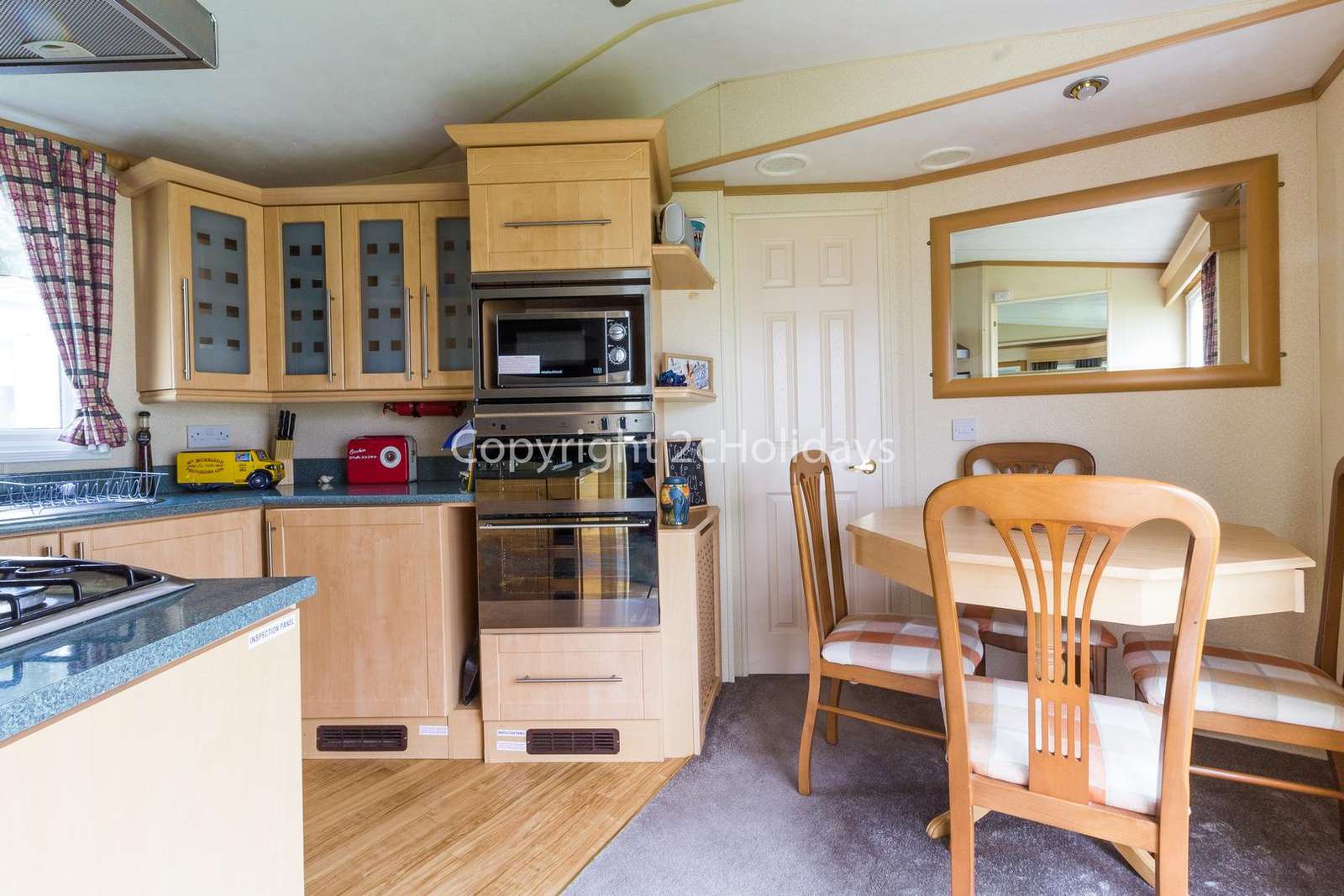 The perfect place to dine with your family or friends in this self-catering accommodation