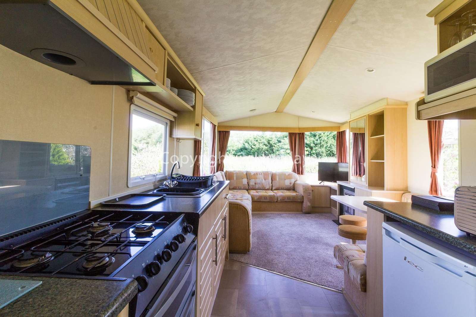 Fully equipped kitchen, perfect for self-catering holidays!