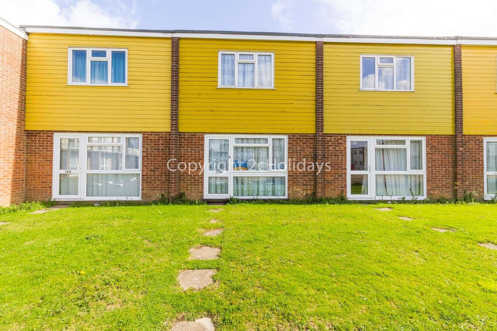 Great chalet for families with parking outside of accommodation!