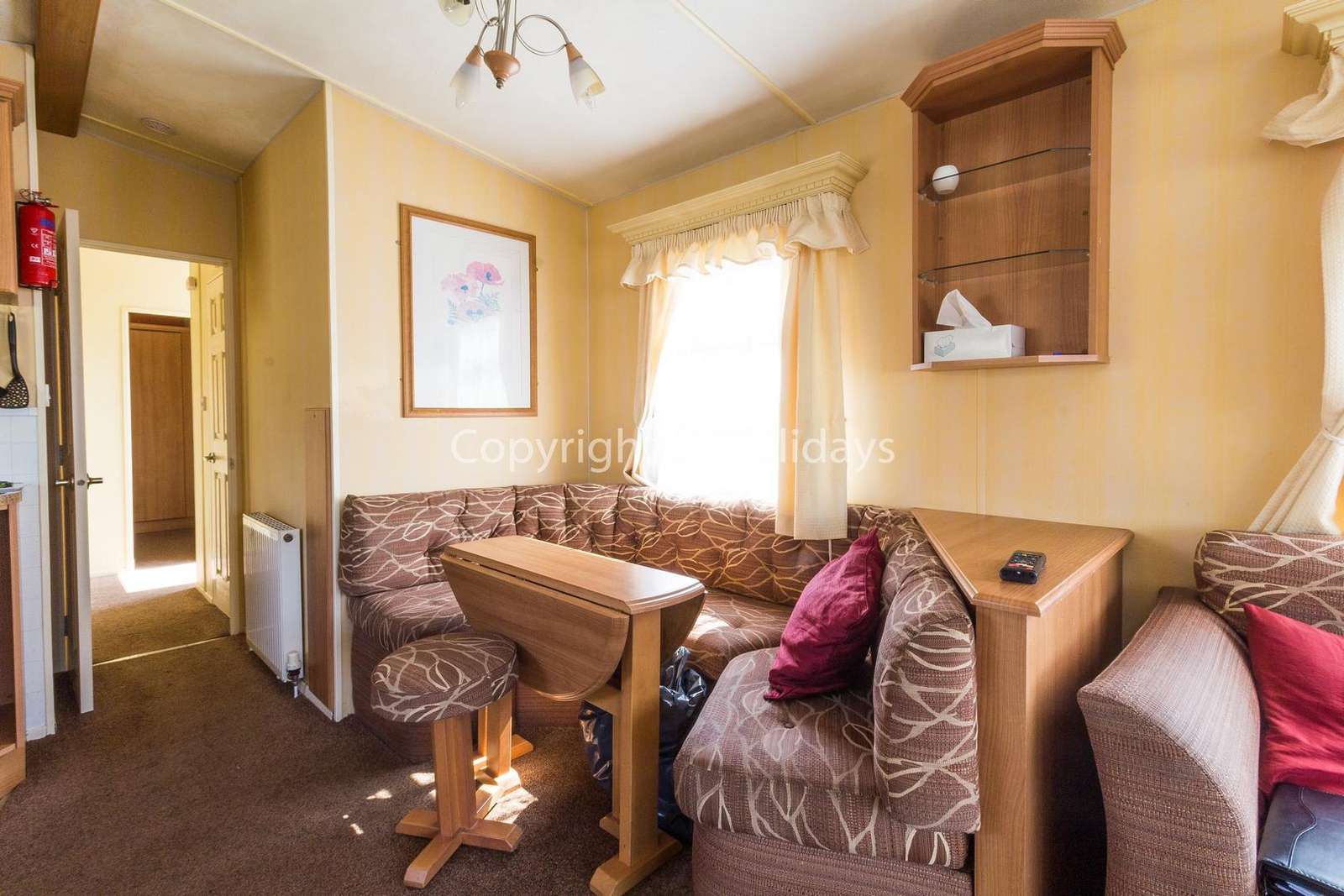 Great place to dine with family or friends in this self-catering accommodation!