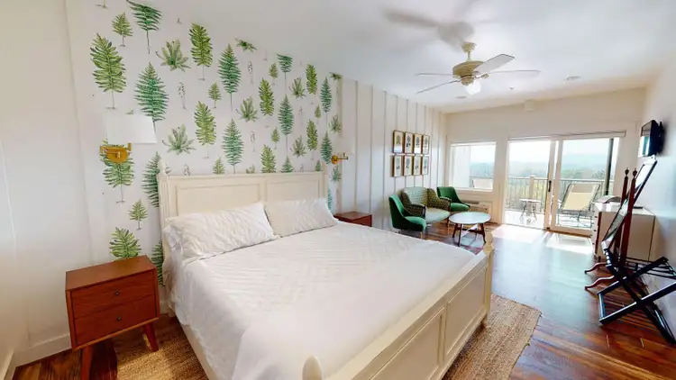Bedroom 8 – Big Creek Lodge Preview 0