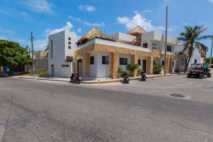 Casa Mango Penthouse Preview 0