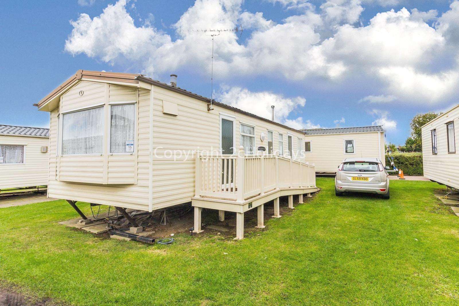 Lovely wheelchair friendly caravan near park amenities!