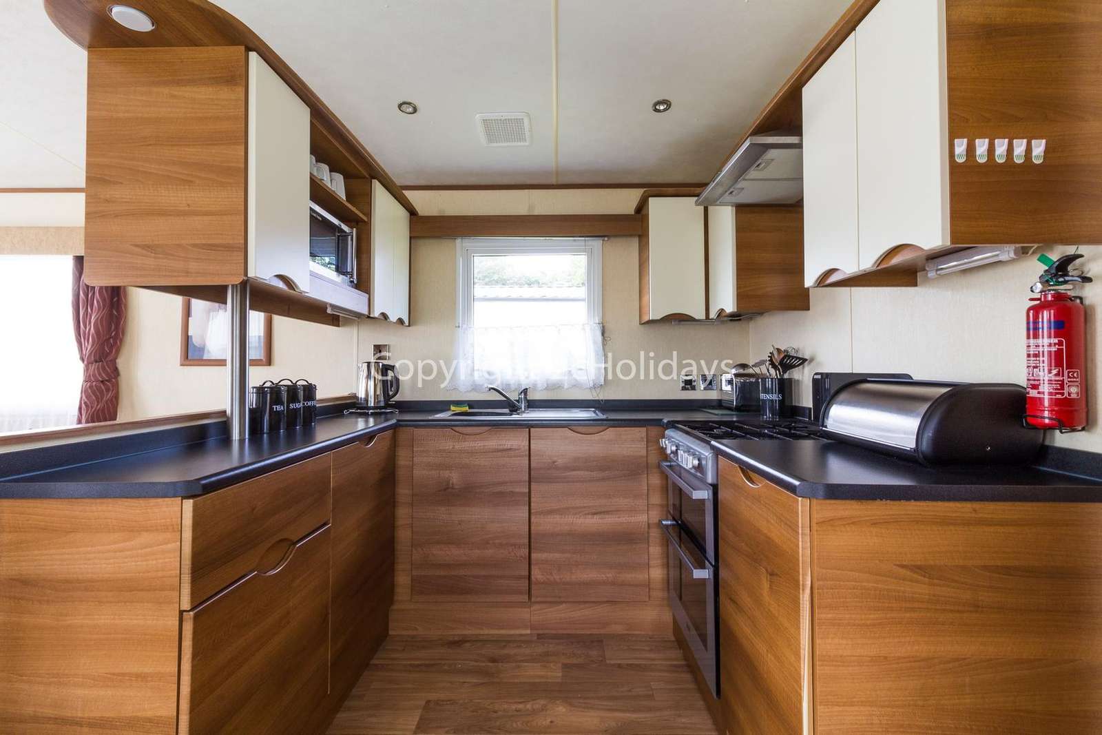 Great fully equipped kitchen, perfect for self-catering holidays!