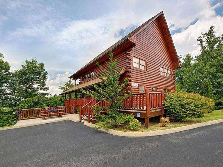 Almost Heaven – Starr Crest Resort Preview 0