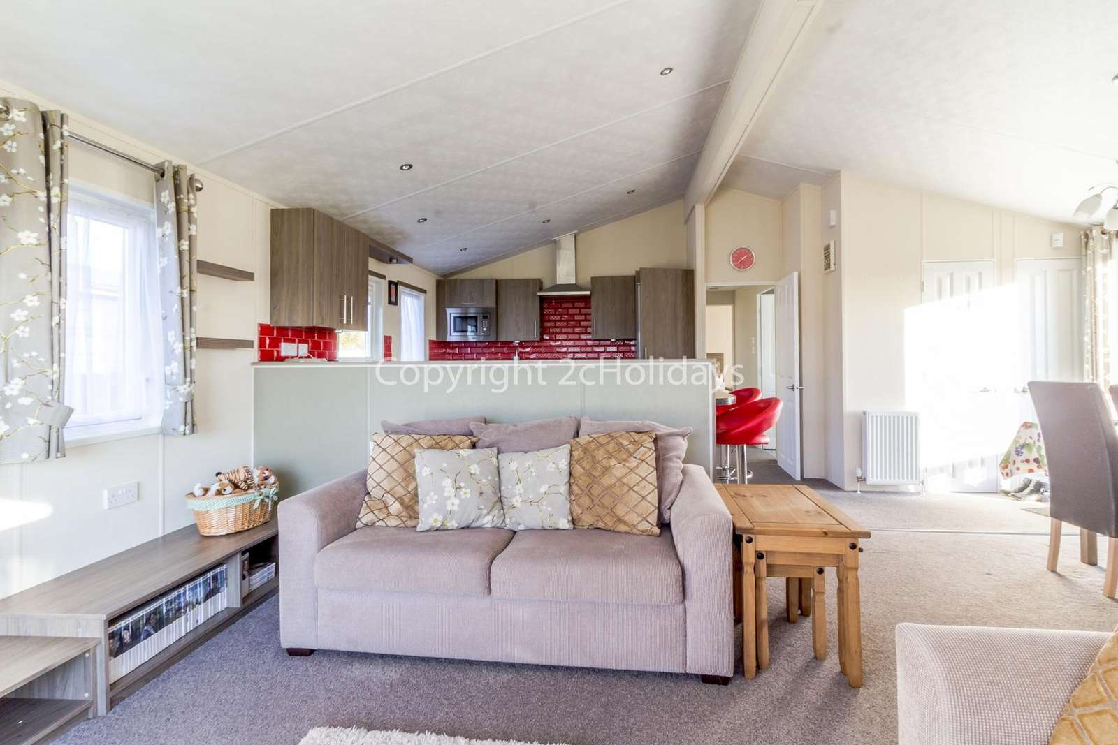 Open plan kitchen and living/dining area!