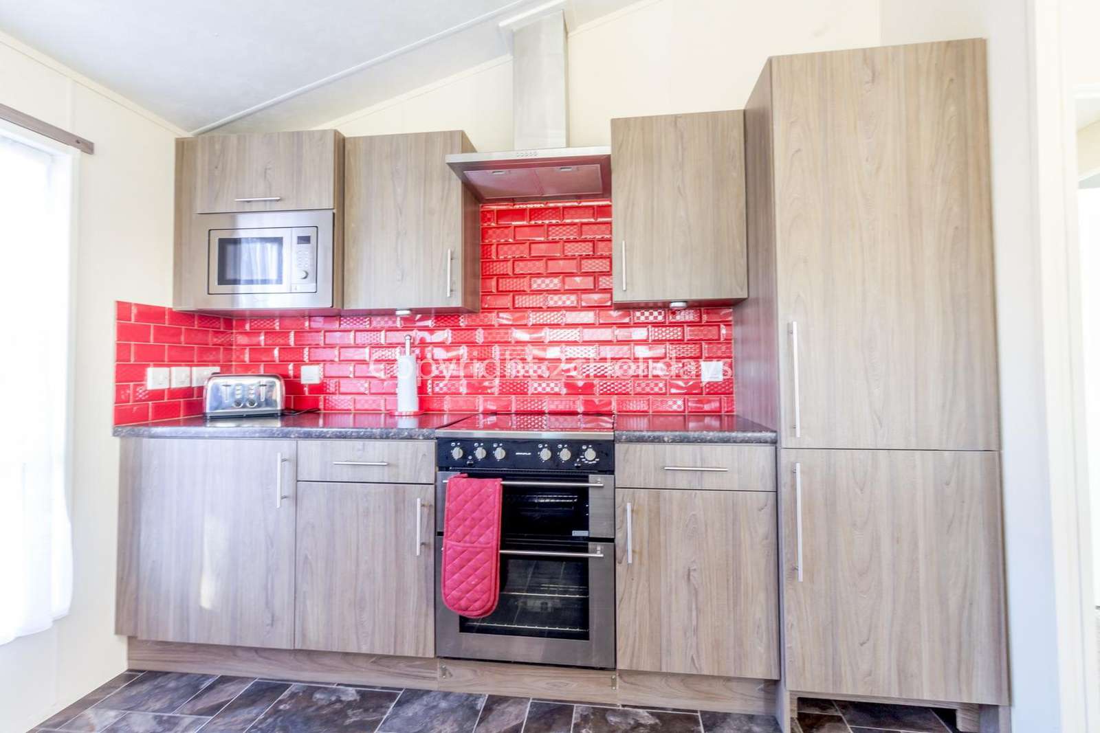 Modern and deluxe kitchen!