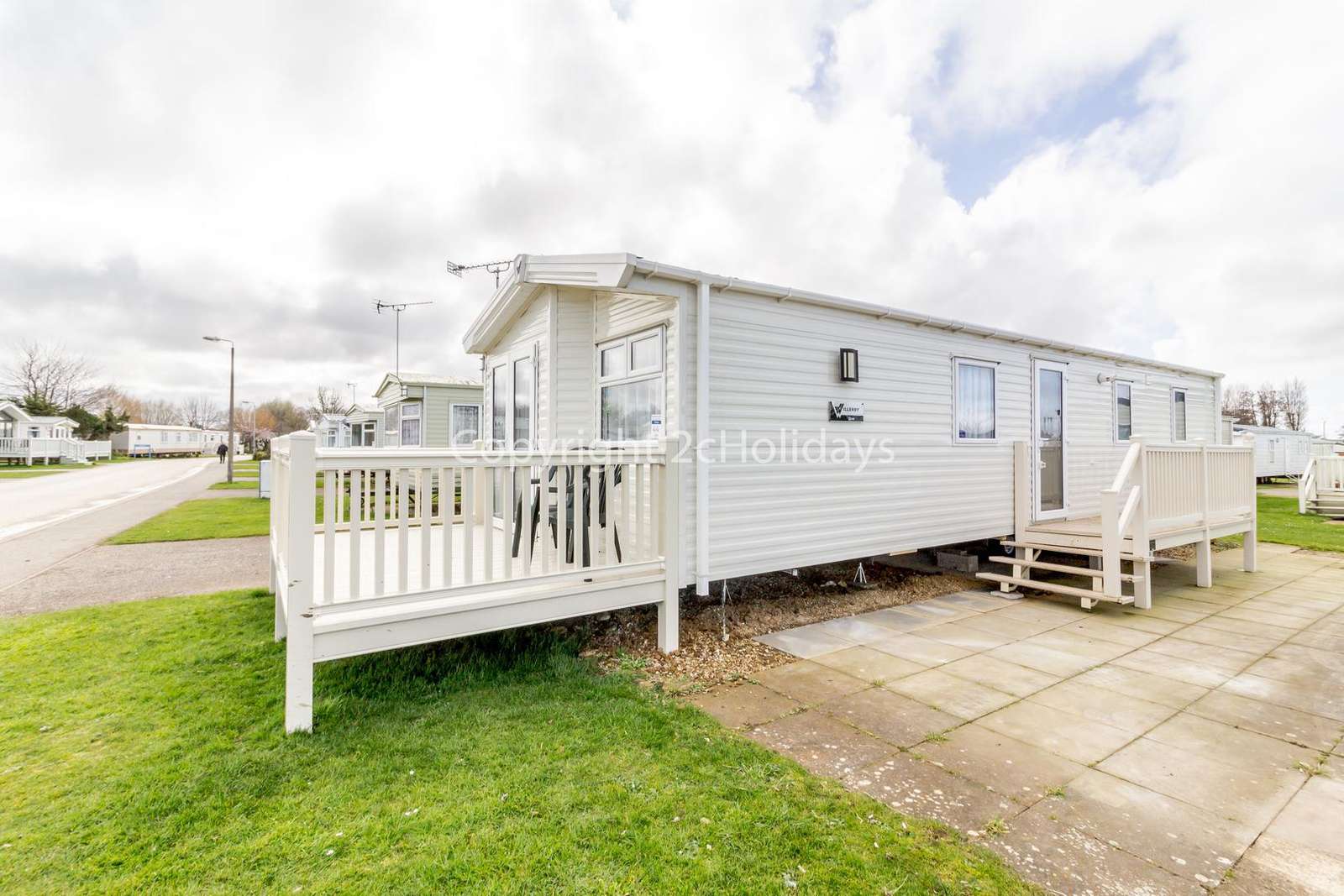 Luxury mobile home with decking