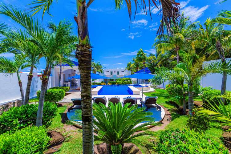 Casa de las Palmas – Entire Property Preview 0