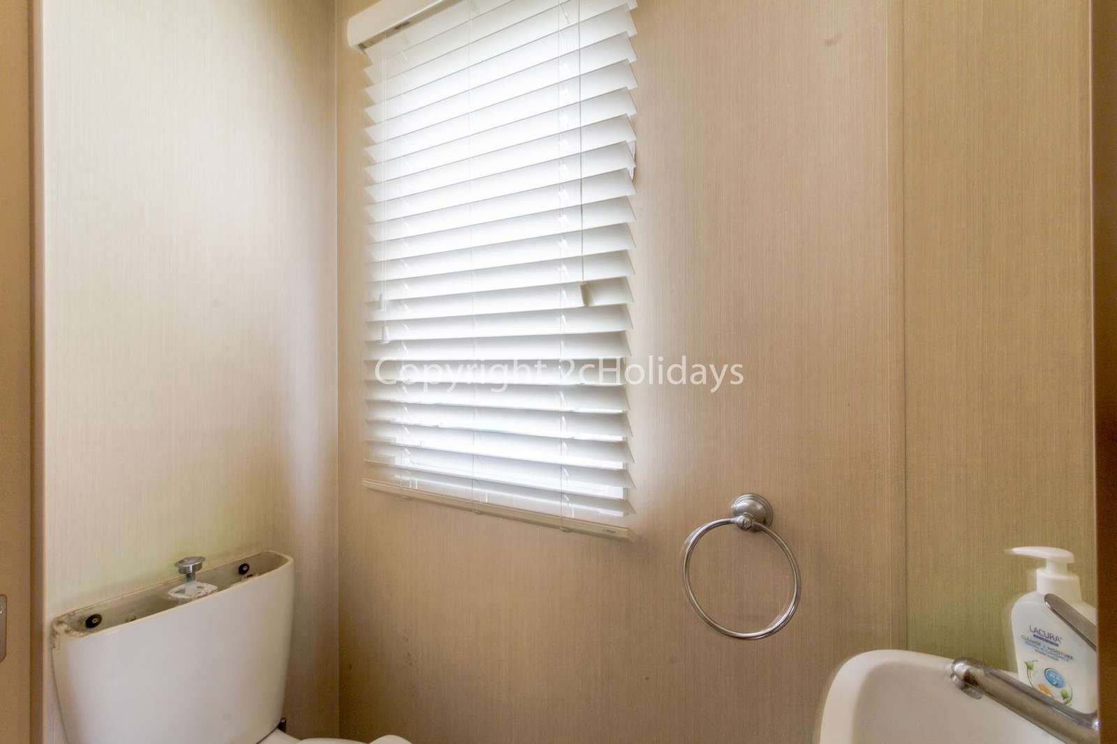 We ensure that all our holiday homes are cleaned a high standard!