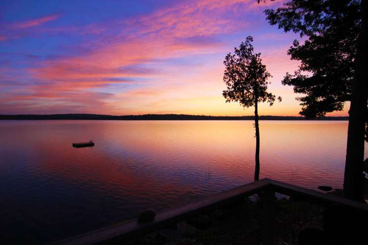 Acadia Lakeside Cottage Preview 0