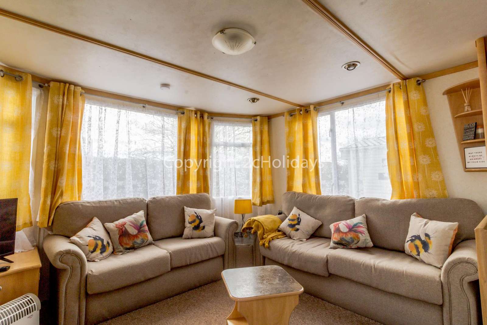 Homely lounge, ideal for families!