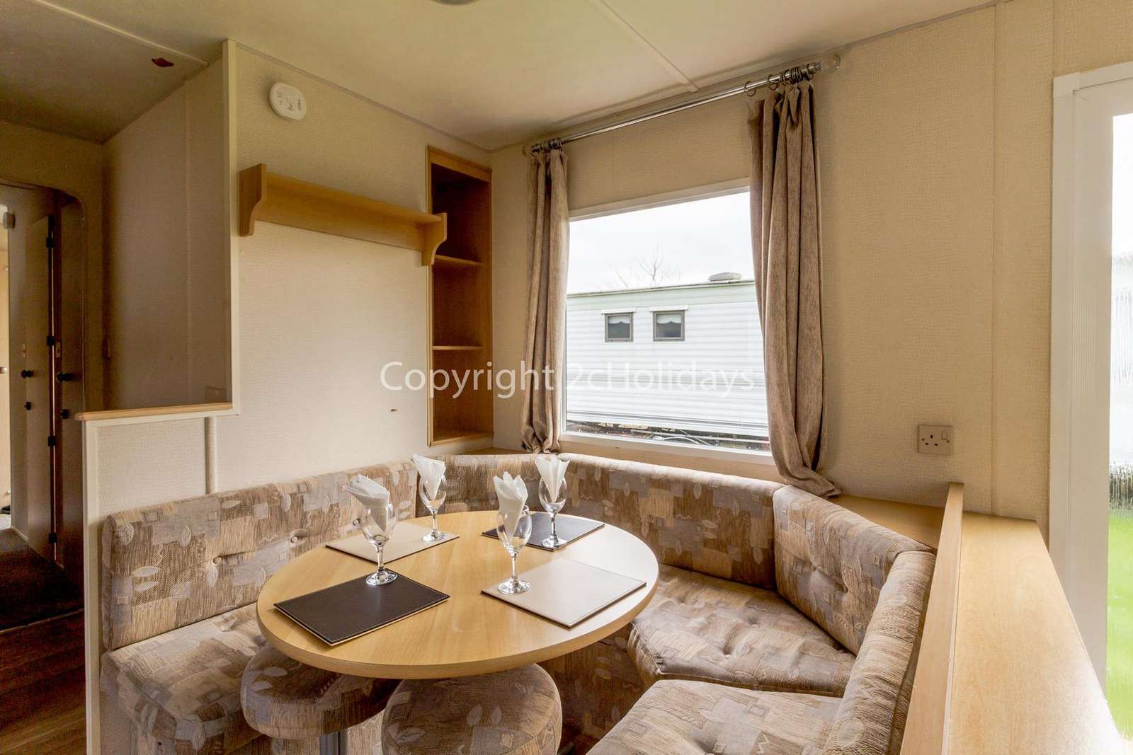 Perfect place to dine in this self-catering accommodation