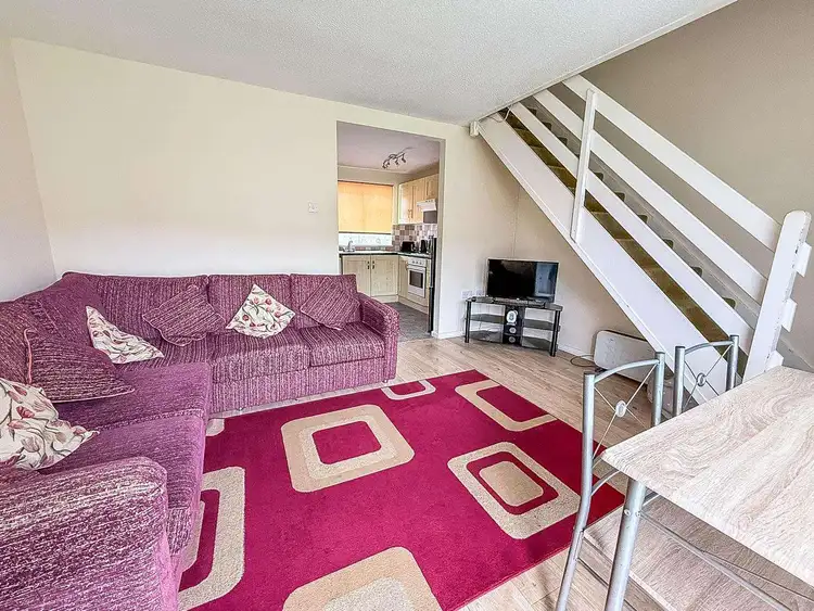 18201B⭐ – Bermuda, 3 bed, 6 berth chalet with D/G & electric heaters. Ruby rated. Preview 2