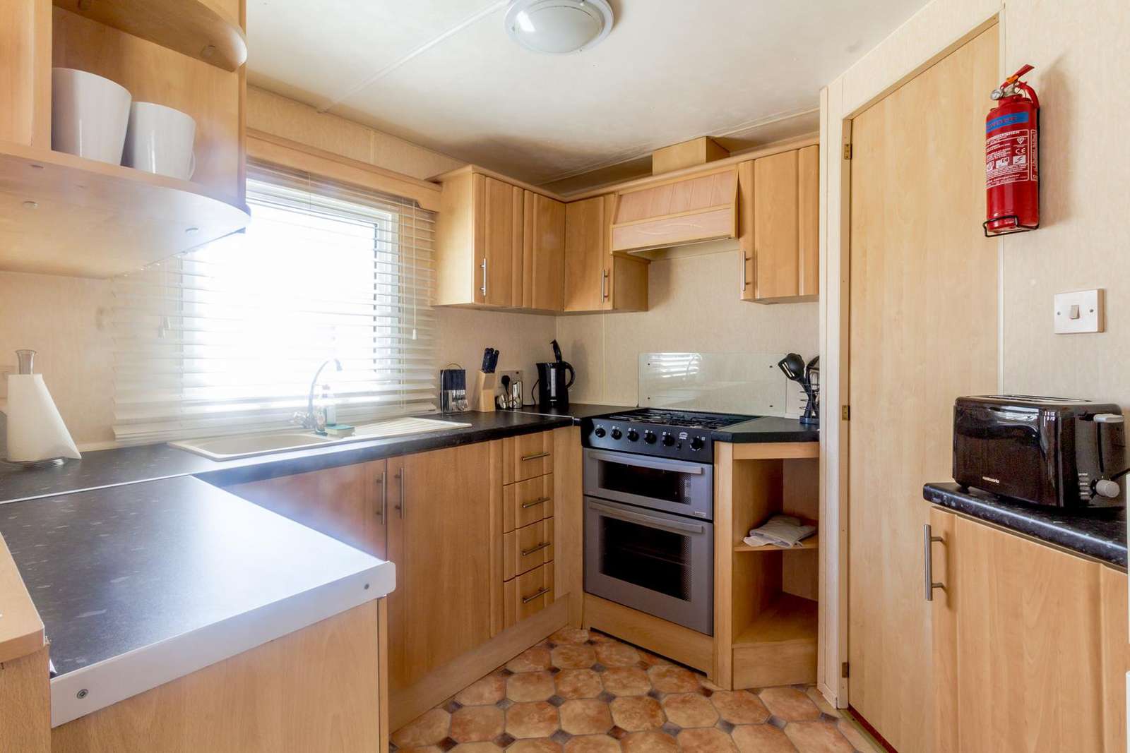 Fully equipped kitchen, ideal for self-catering breaks