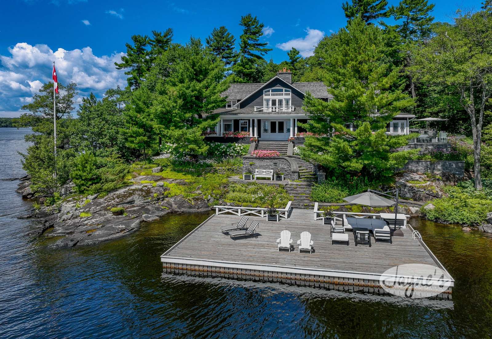 Old Woman Island Main Cottage & Dock - property