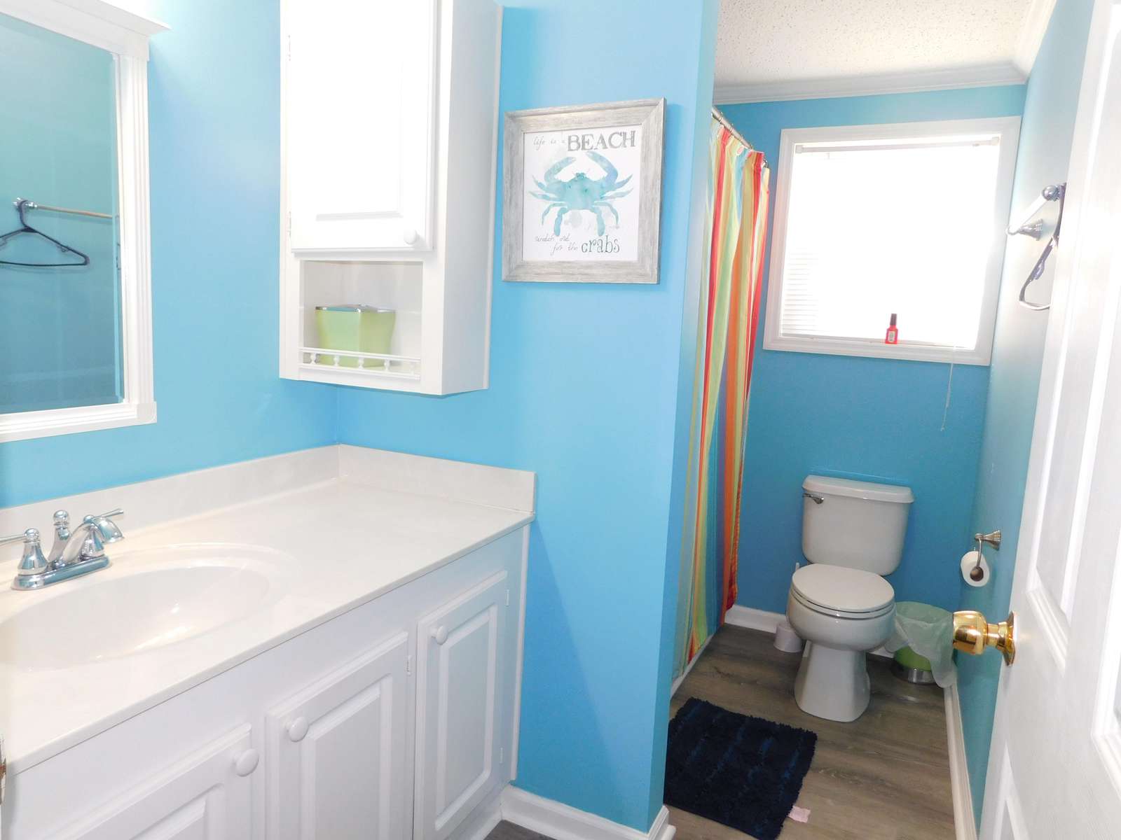 Full Bath with Tub/Shower combo