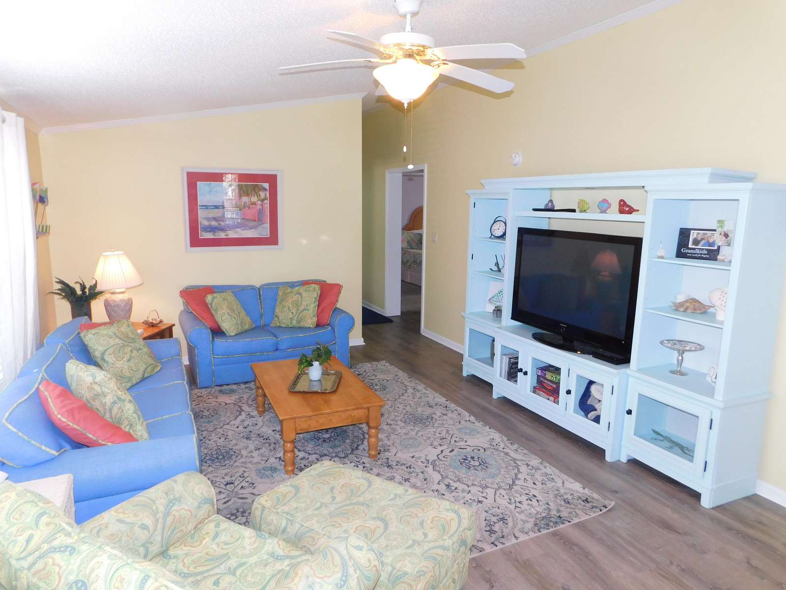 Family Room walking in the front door