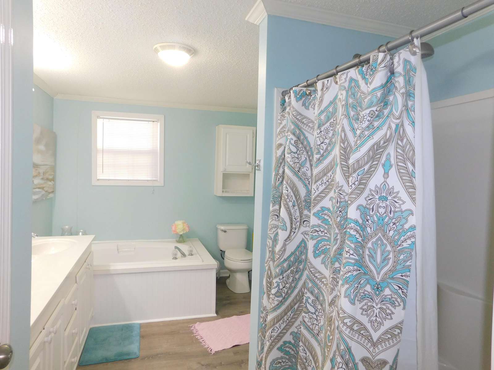 Walk in shower in King Master bedroom