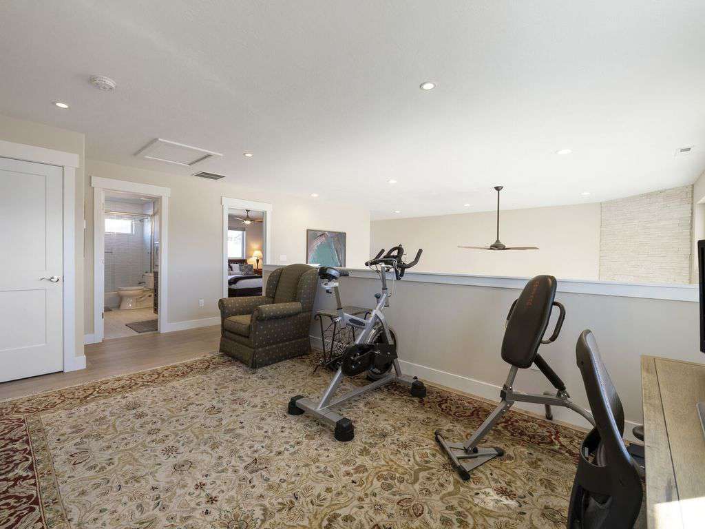 Workout loft