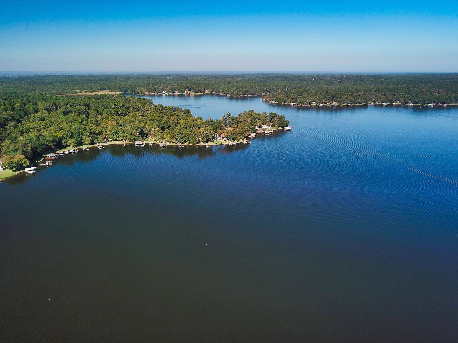 Houston County Lake is a spring fed lake. It's a great fishing and swimming lake.