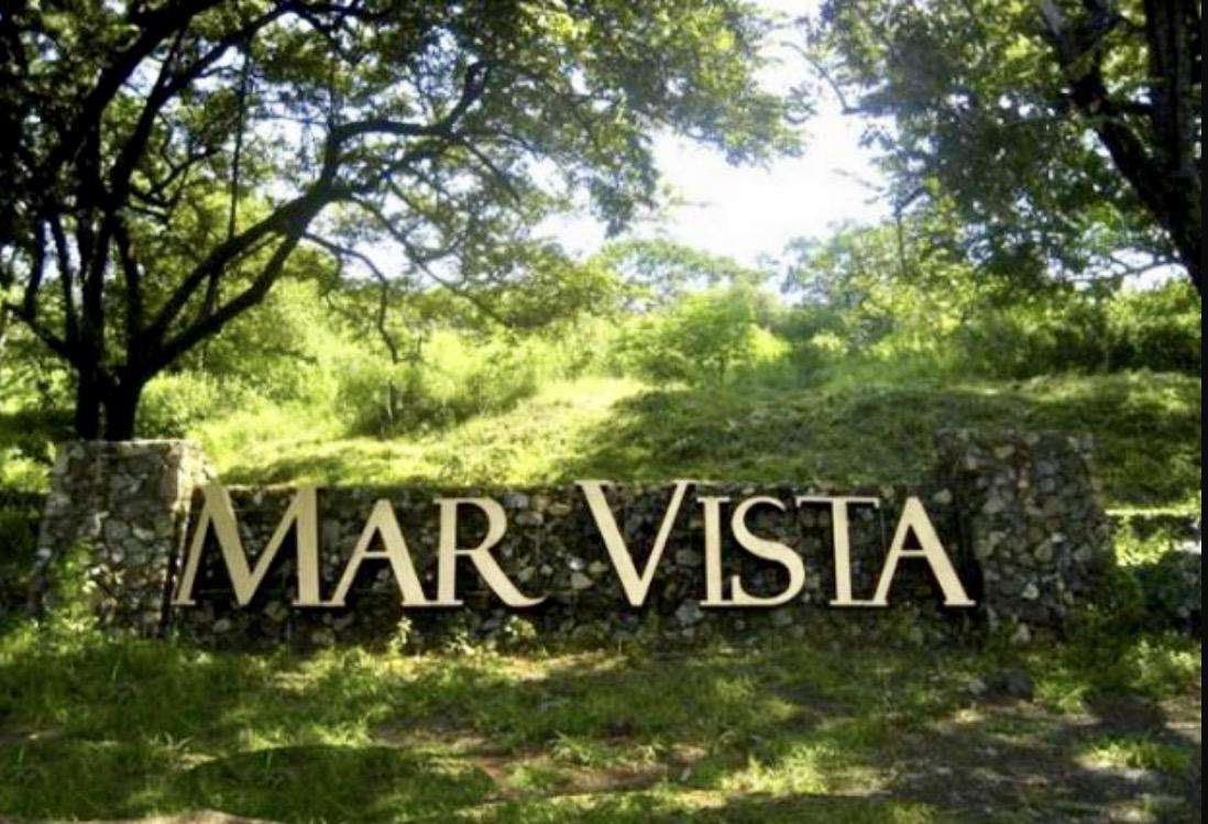 Entrance to mar vista