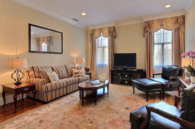 Suite 901 Preview 0