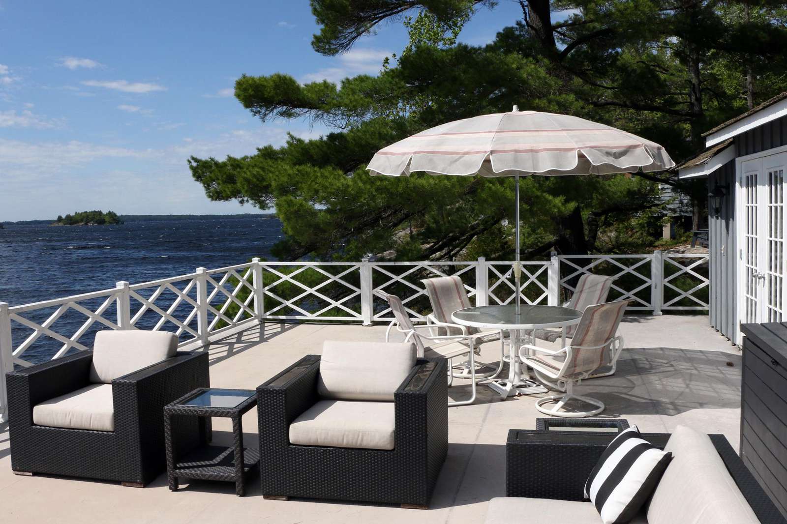Boathouse Deck