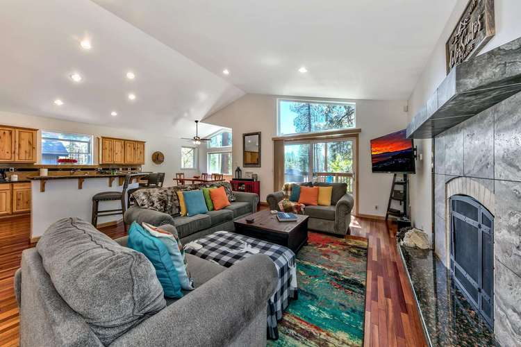 Pioneer Trl 3BR 2.5BA- 5 Mins to Ski, Beach Preview 0