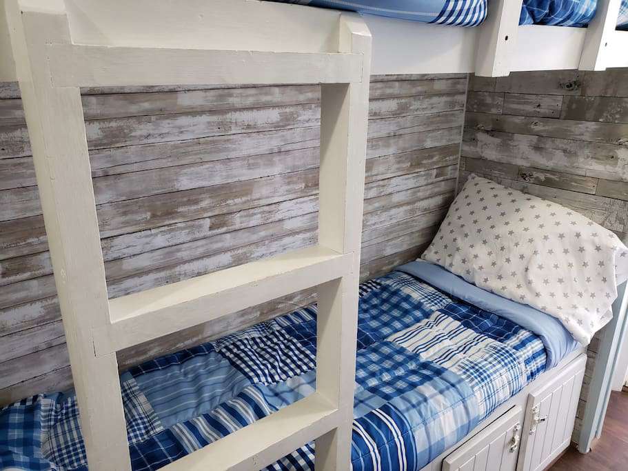 bunks are perfect for kids!
They will fit a 6' adult if needed