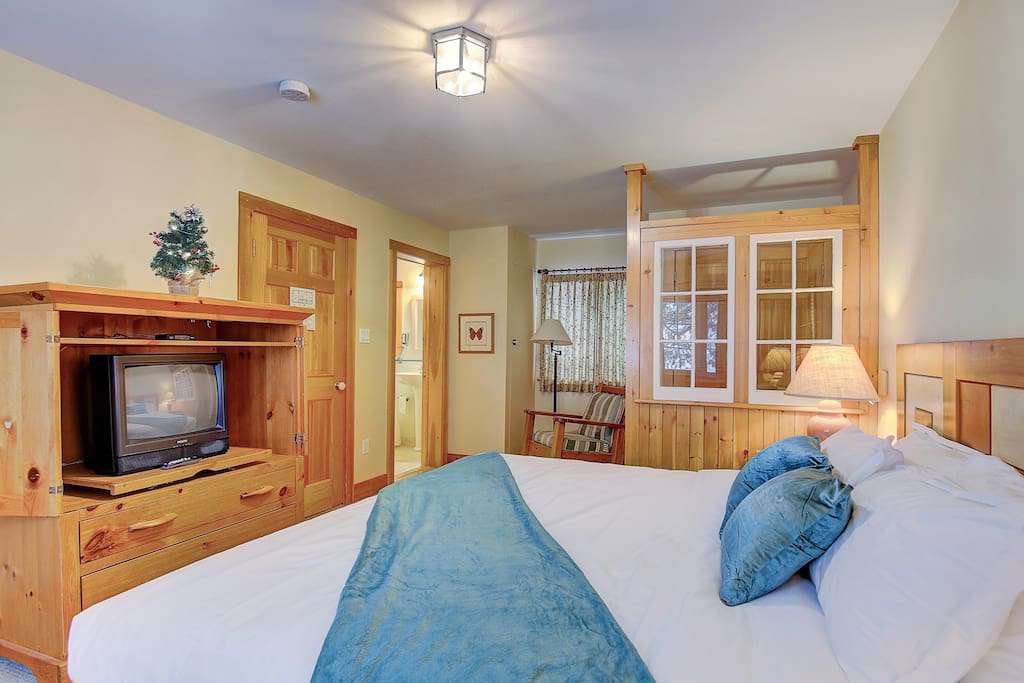 Bedroom with own washroom