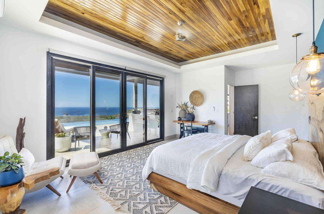 Master bedroom, king bed, ocean views, private bathroom