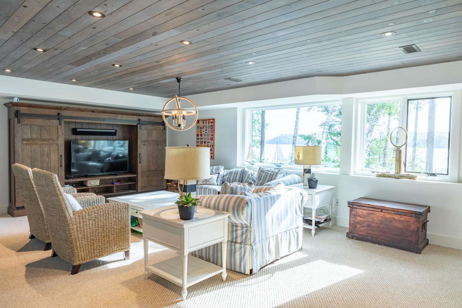Lower Level Rec Room