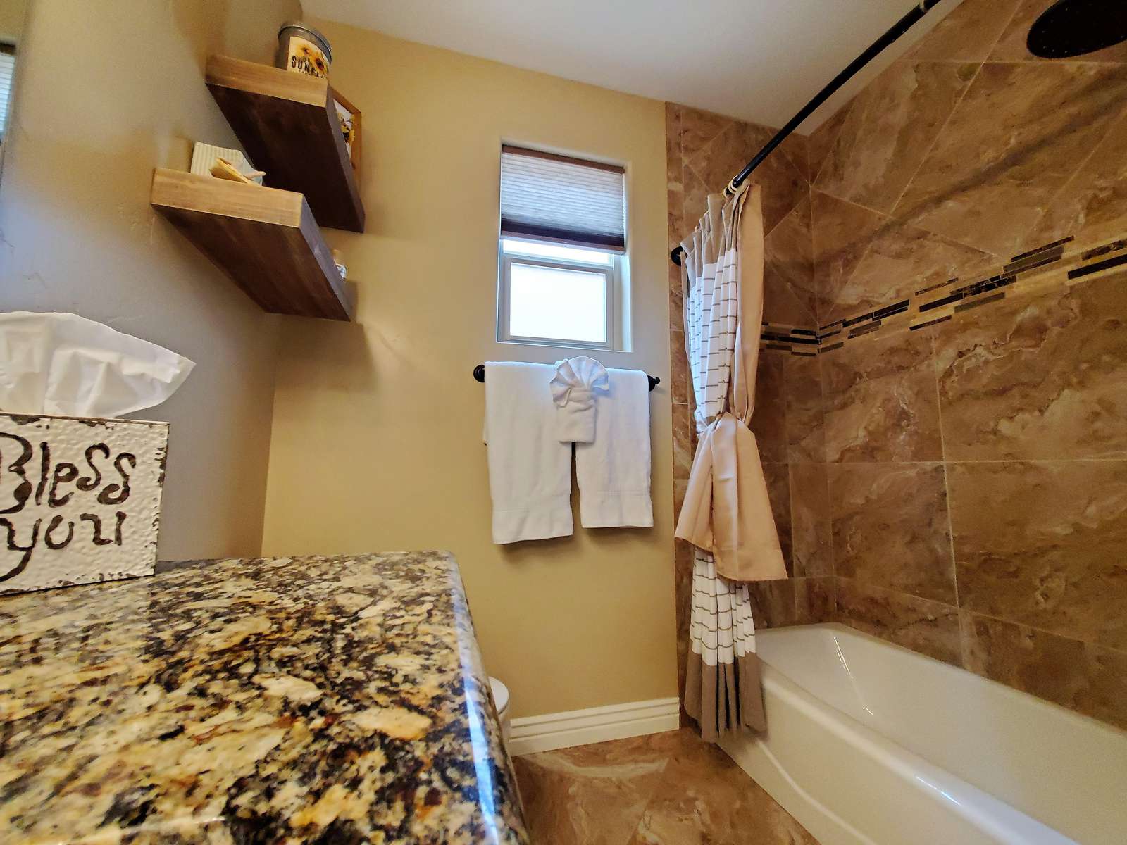 Tile Tub Surround