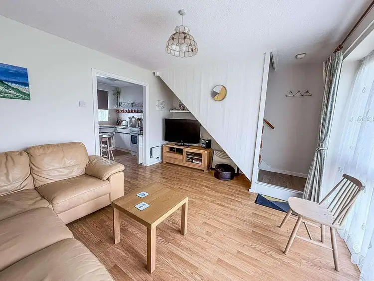 18194B⭐ – Bermuda, 3 bed, 6 berth chalet with D/G & electric heaters. Ruby rated. Preview 4