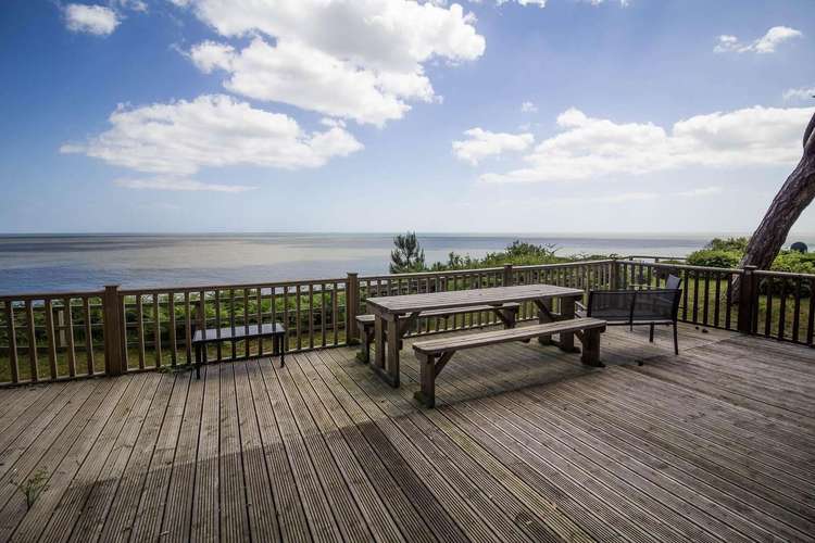 32105OG⛱️ – 5, Ocean Glade Phase 1, 2 bed, 4 berth lodge with sea views. Platinum-Deluxe rated. Preview 1